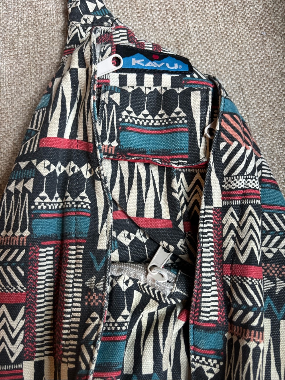 KAVU Rope Sling Bag - Picture 3 of 7